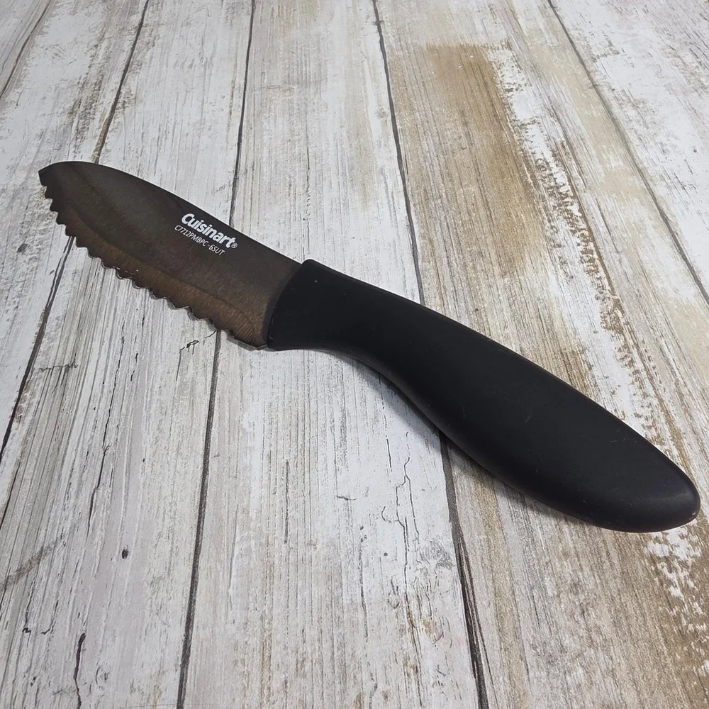 Cuisinart Advantage 6.5 inch Serrated Utility Knife Black C7712PMBPC-6SUT